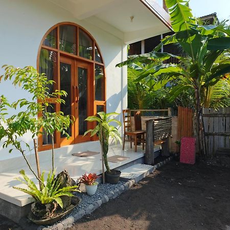 Friend House Stay & Surf Airsatang Extérieur photo