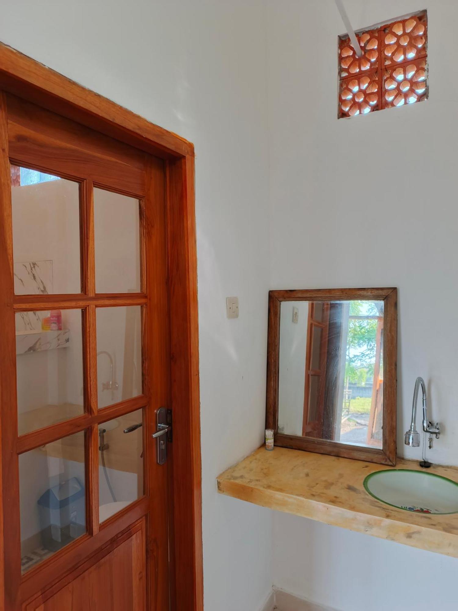 Friend House Stay & Surf Airsatang Extérieur photo