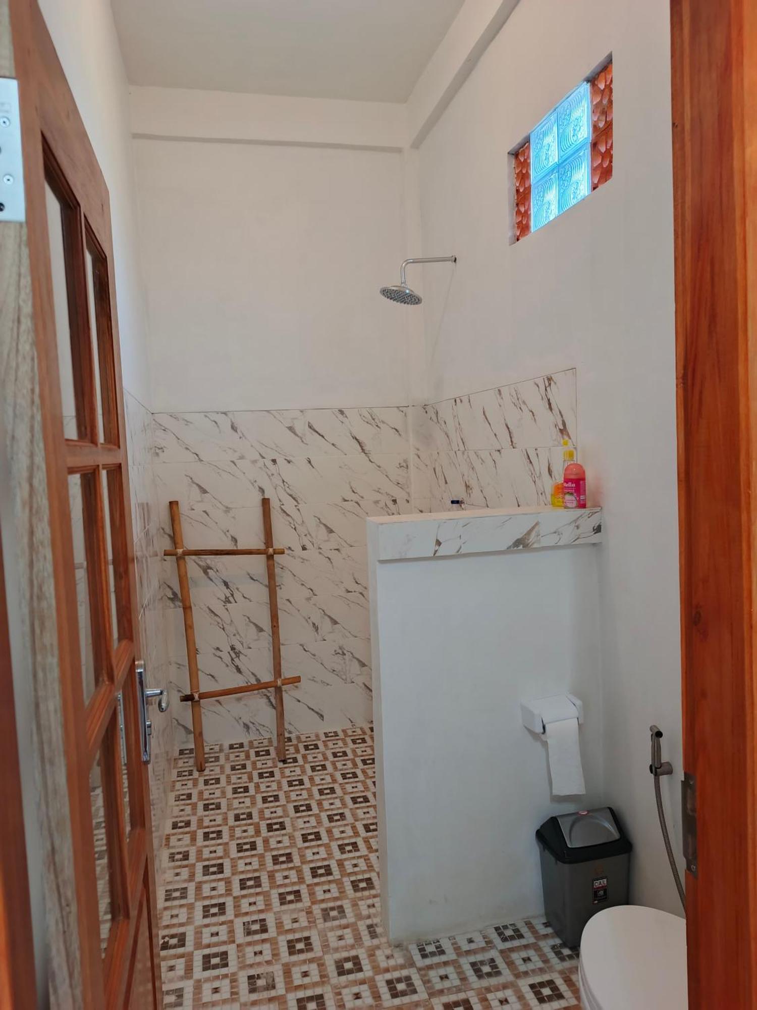 Friend House Stay & Surf Airsatang Extérieur photo