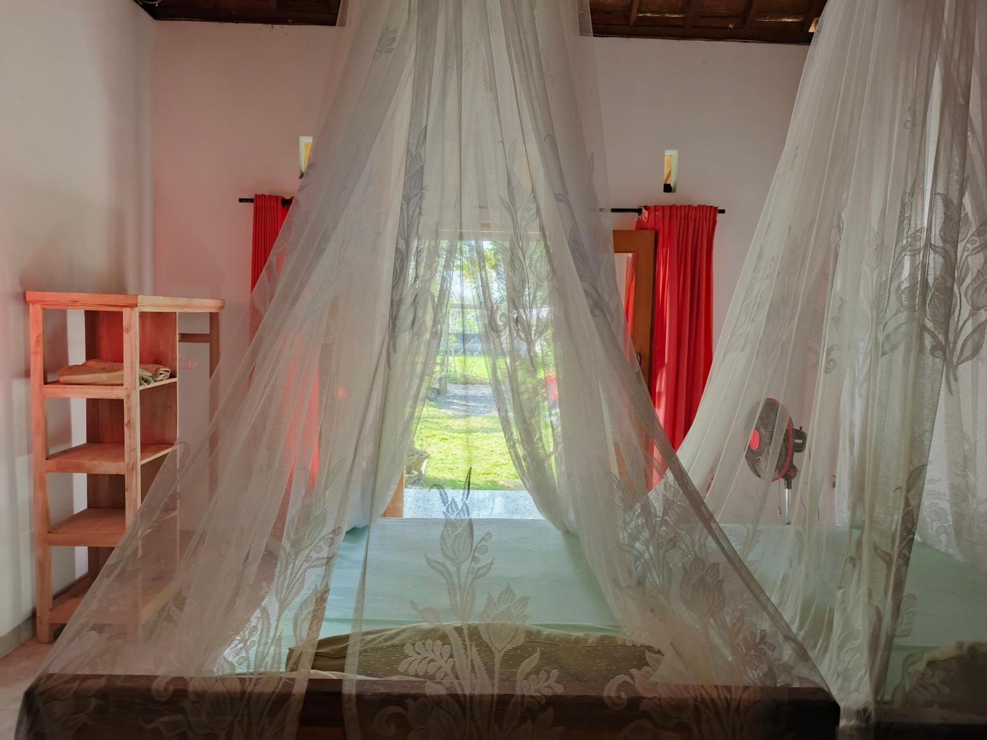 Friend House Stay & Surf Airsatang Extérieur photo