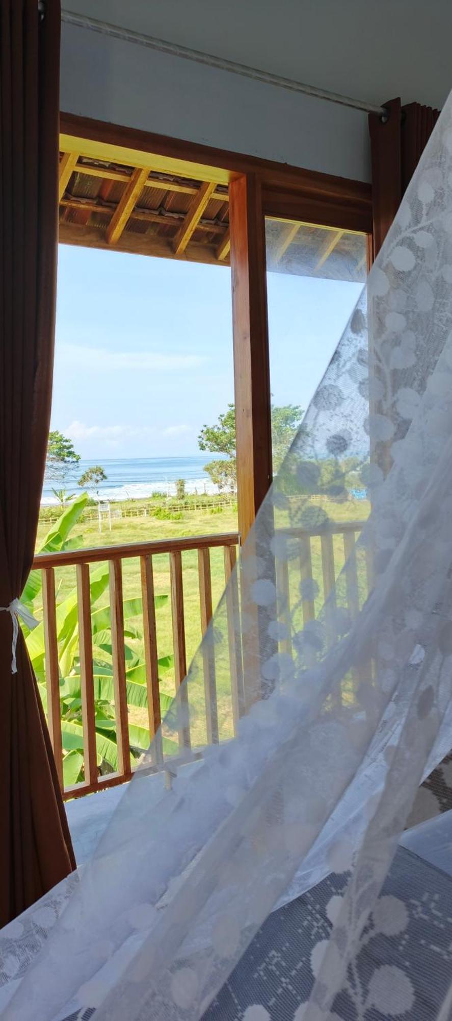 Friend House Stay & Surf Airsatang Extérieur photo