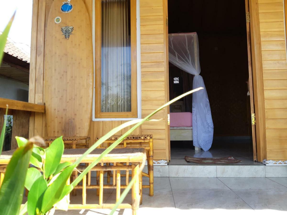 Friend House Stay & Surf Airsatang Extérieur photo