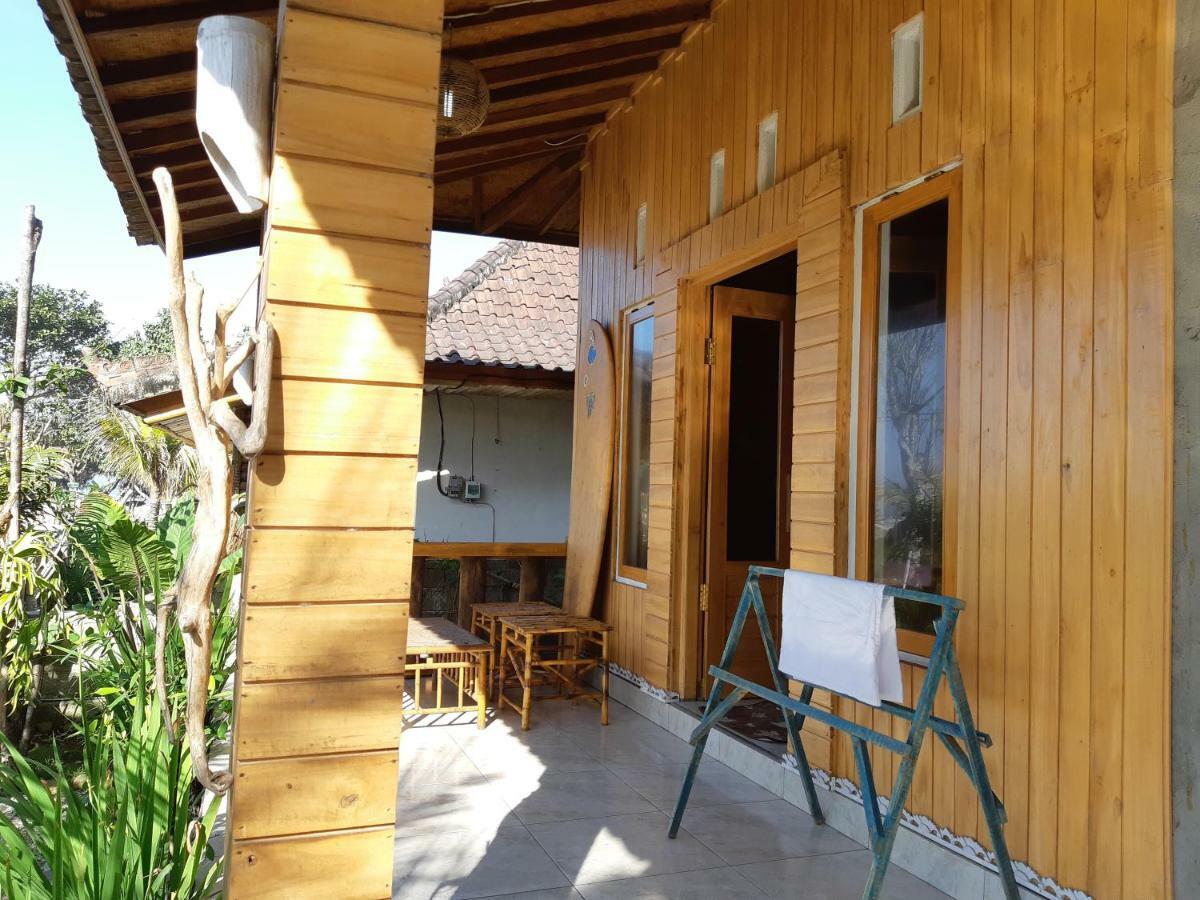 Friend House Stay & Surf Airsatang Extérieur photo