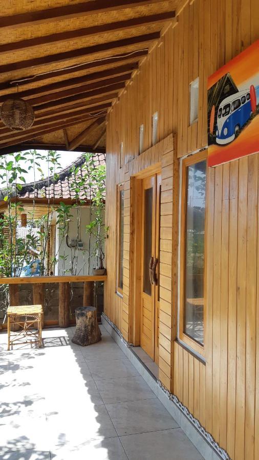 Friend House Stay & Surf Airsatang Extérieur photo