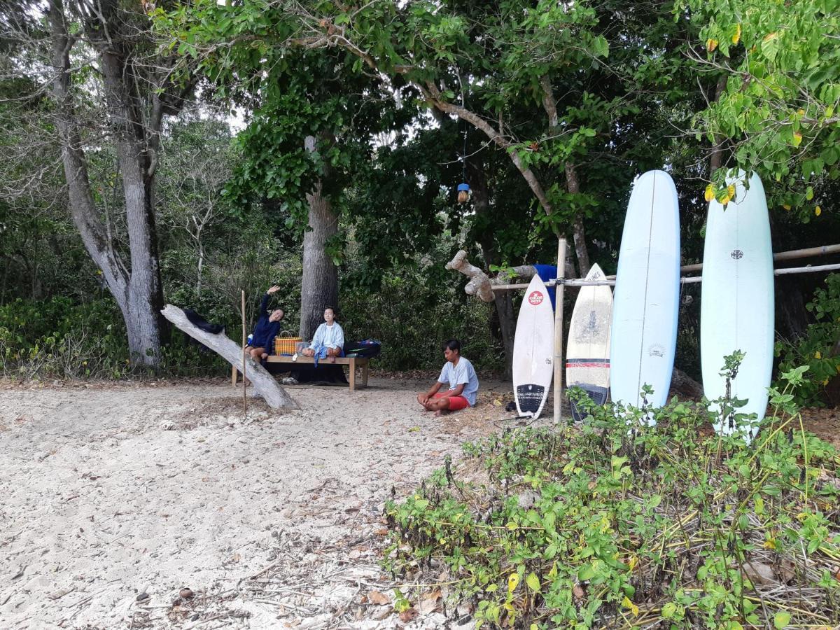 Friend House Stay & Surf Airsatang Extérieur photo